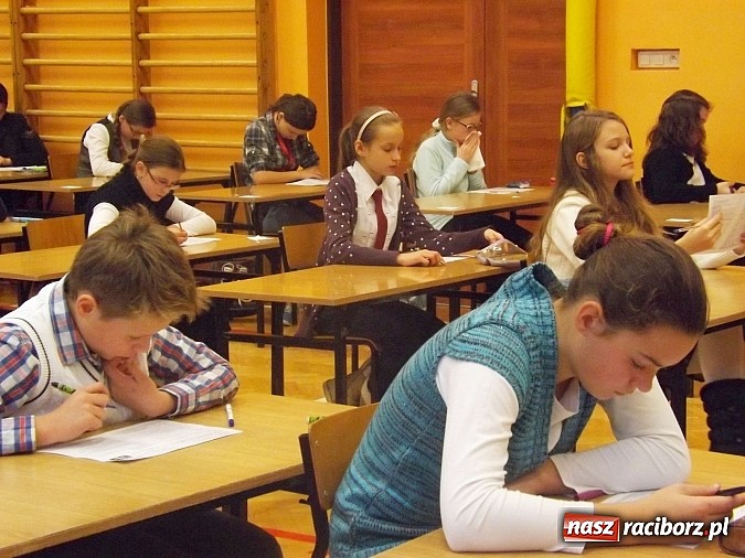 Zdjęcie w galerii na portalu naszraciborz.pl: 52 uczestników na konkursie religijnym w SP 13 wiadomości z regionu