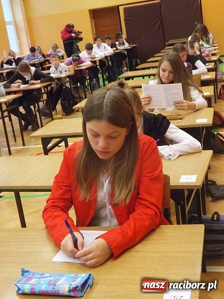 Zdjęcie w galerii na portalu naszraciborz.pl: 52 uczestników na konkursie religijnym w SP 13 wiadomości z regionu