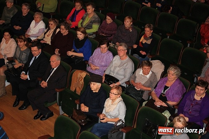 Zdjęcie w galerii na portalu naszraciborz.pl: Biesiada Śląska Szkół Specjalnych - Bajtel Gala wiadomości z regionu