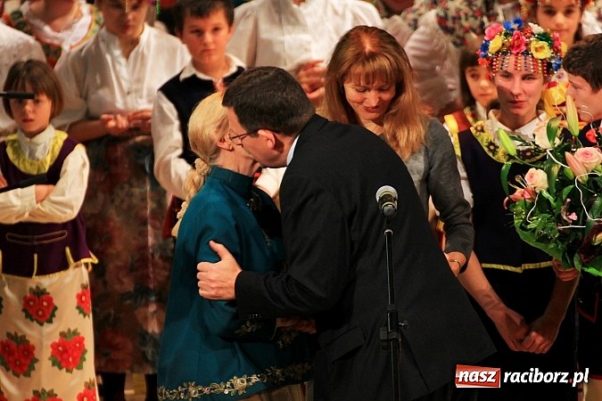 Zdjęcie w galerii na portalu naszraciborz.pl: Biesiada Śląska Szkół Specjalnych - Bajtel Gala wiadomości z regionu