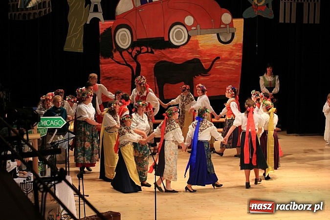 Zdjęcie w galerii na portalu naszraciborz.pl: Biesiada Śląska Szkół Specjalnych - Bajtel Gala wiadomości z regionu