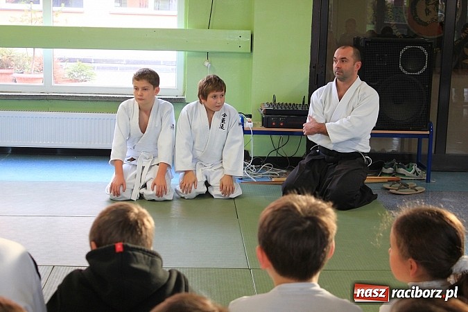 Zdjęcie w galerii na portalu naszraciborz.pl: O skutkach zażywania narkotyków w SP 15 wiadomości z regionu