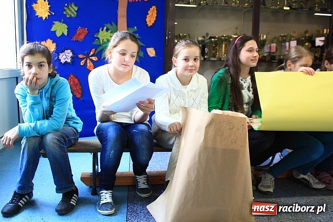 Zdjęcie w galerii na portalu naszraciborz.pl: O skutkach zażywania narkotyków w SP 15 wiadomości z regionu