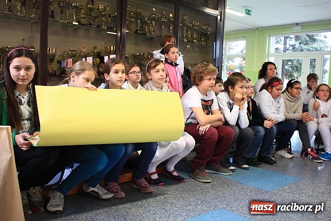 Zdjęcie w galerii na portalu naszraciborz.pl: O skutkach zażywania narkotyków w SP 15 wiadomości z regionu