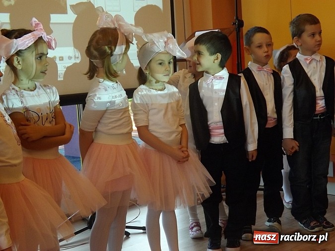 Zdjęcie w galerii na portalu naszraciborz.pl: ZSP w Pogrzebieniu ma nowe przedszkole wiadomości z regionu