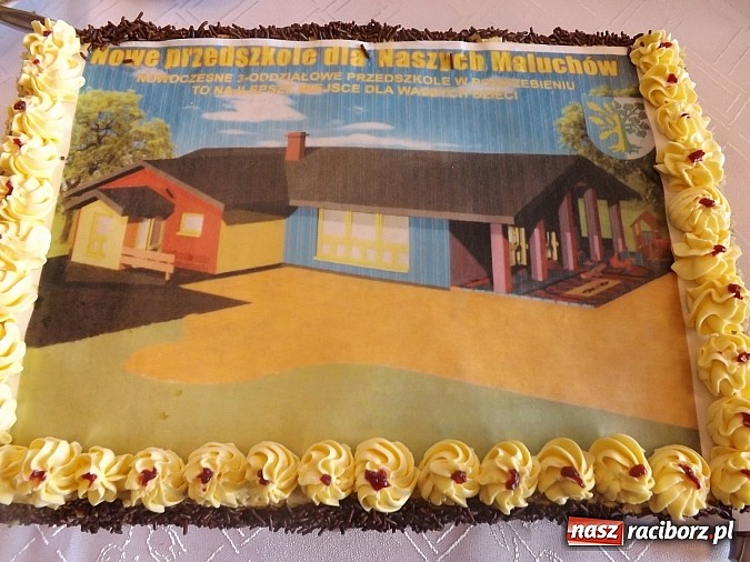Zdjęcie w galerii na portalu naszraciborz.pl: ZSP w Pogrzebieniu ma nowe przedszkole wiadomości z regionu