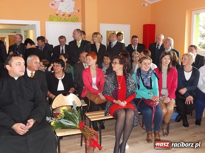 Zdjęcie w galerii na portalu naszraciborz.pl: ZSP w Pogrzebieniu ma nowe przedszkole wiadomości z regionu