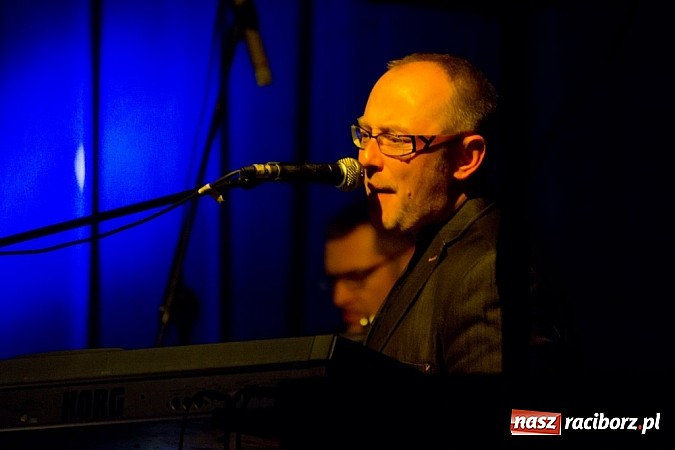 Zdjęcie w galerii na portalu naszraciborz.pl: Maleńczuk i Psychodancing na scenie RCK-u wiadomości z regionu