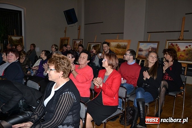 Zdjęcie w galerii na portalu naszraciborz.pl: Wieczór przy świecach w Tworkowie wiadomości z regionu