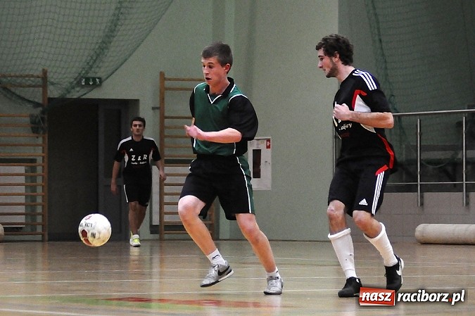 Zdjęcie w galerii na portalu naszraciborz.pl: Tritle nie dały szans MOW-owi Rudy wiadomości z regionu