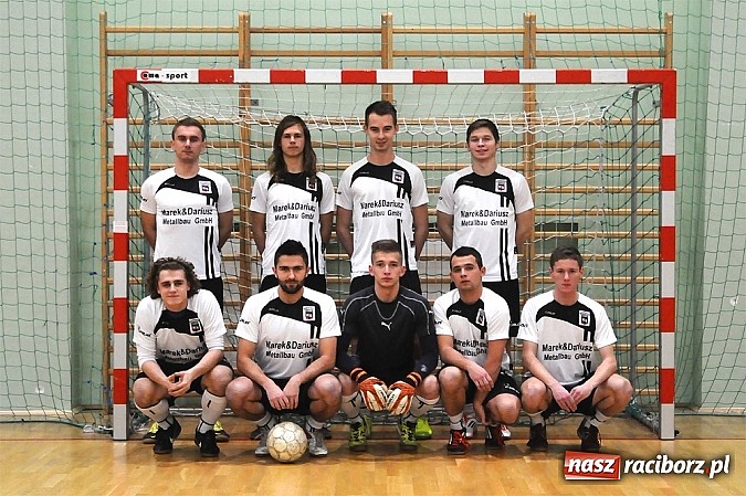 Zdjęcie w galerii na portalu naszraciborz.pl: Tritle nie dały szans MOW-owi Rudy wiadomości z regionu