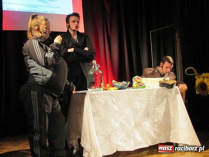 Zdjęcie w galerii na portalu naszraciborz.pl: Mordercy tłuszczu na scenie MDK wiadomości z regionu