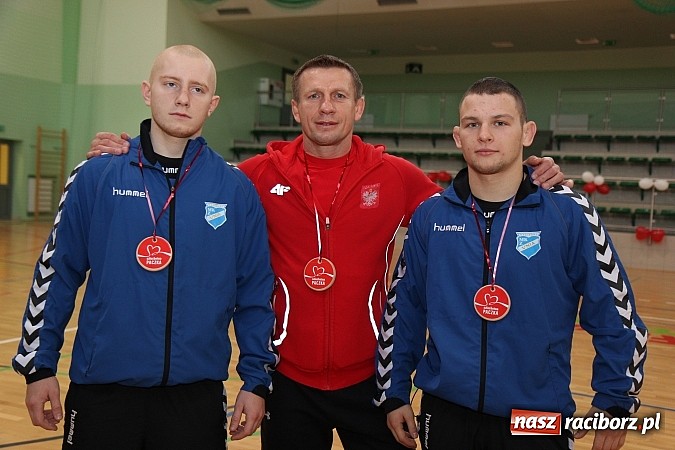 Zdjęcie w galerii na portalu naszraciborz.pl: Szlachetna Paczka: Happening z zumbą i aikido wiadomości z regionu