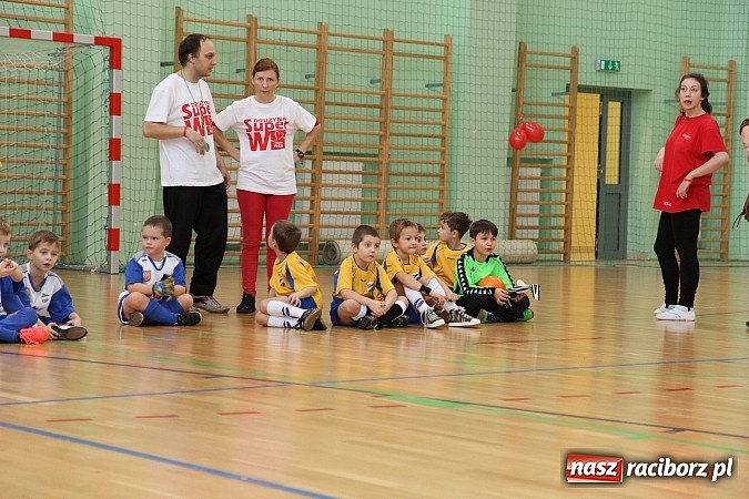 Zdjęcie w galerii na portalu naszraciborz.pl: Szlachetna Paczka: Happening z zumbą i aikido wiadomości z regionu