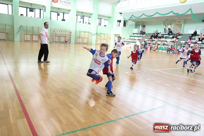 Zdjęcie w galerii na portalu naszraciborz.pl: Szlachetna Paczka: Happening z zumbą i aikido wiadomości z regionu