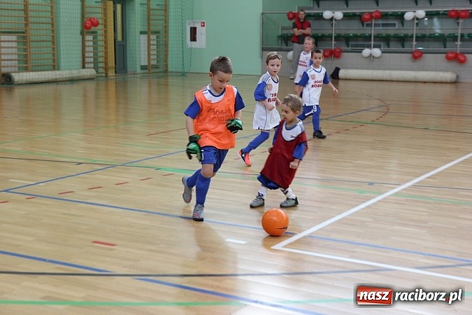 Zdjęcie w galerii na portalu naszraciborz.pl: Szlachetna Paczka: Happening z zumbą i aikido wiadomości z regionu