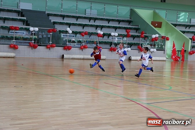 Zdjęcie w galerii na portalu naszraciborz.pl: Szlachetna Paczka: Happening z zumbą i aikido wiadomości z regionu