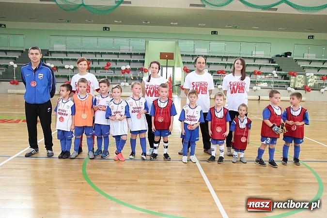 Zdjęcie w galerii na portalu naszraciborz.pl: Szlachetna Paczka: Happening z zumbą i aikido wiadomości z regionu