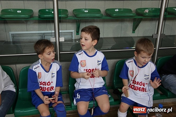 Zdjęcie w galerii na portalu naszraciborz.pl: Szlachetna Paczka: Happening z zumbą i aikido wiadomości z regionu