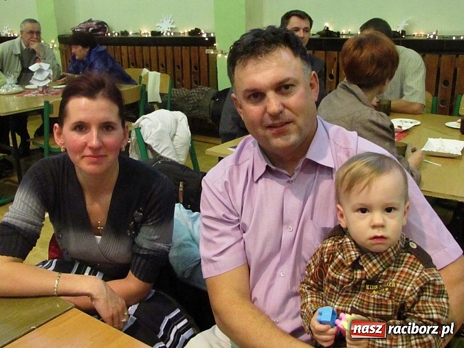 Zdjęcie w galerii na portalu naszraciborz.pl: Tradycyjny kiermasz bożonarodzeniowy w Borucinie wiadomości z regionu