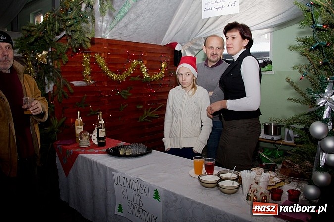 Zdjęcie w galerii na portalu naszraciborz.pl: W Pietrowicach Wielkich zapachniało świętami wiadomości z regionu