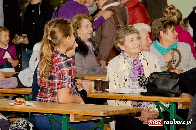 Zdjęcie w galerii na portalu naszraciborz.pl: W Pietrowicach Wielkich zapachniało świętami wiadomości z regionu