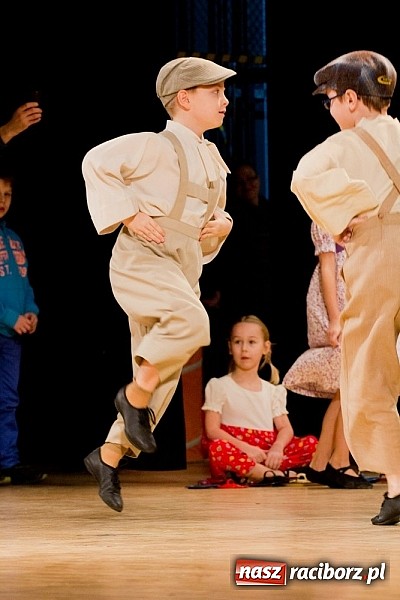Zdjęcie w galerii na portalu naszraciborz.pl: Źródło tańczyło charytatywnie dla chorej Hani wiadomości z regionu