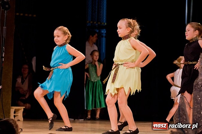 Zdjęcie w galerii na portalu naszraciborz.pl: Źródło tańczyło charytatywnie dla chorej Hani wiadomości z regionu