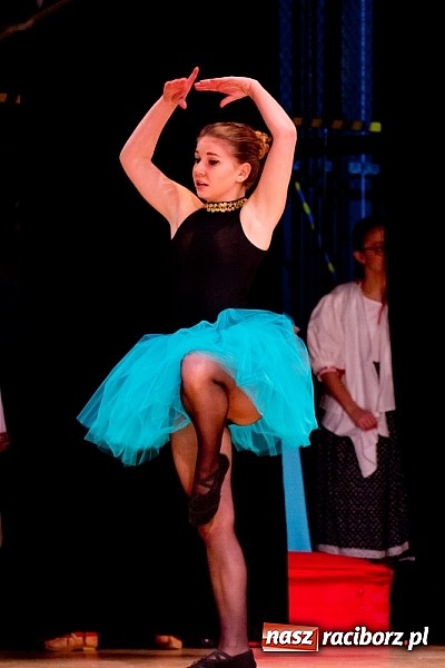 Zdjęcie w galerii na portalu naszraciborz.pl: Źródło tańczyło charytatywnie dla chorej Hani wiadomości z regionu