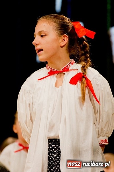 Zdjęcie w galerii na portalu naszraciborz.pl: Źródło tańczyło charytatywnie dla chorej Hani wiadomości z regionu