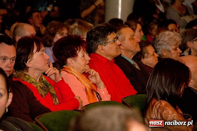 Zdjęcie w galerii na portalu naszraciborz.pl: Źródło tańczyło charytatywnie dla chorej Hani wiadomości z regionu