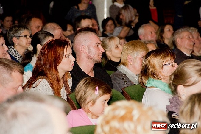 Zdjęcie w galerii na portalu naszraciborz.pl: Źródło tańczyło charytatywnie dla chorej Hani wiadomości z regionu