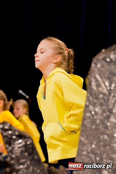 Zdjęcie w galerii na portalu naszraciborz.pl: Źródło tańczyło charytatywnie dla chorej Hani wiadomości z regionu