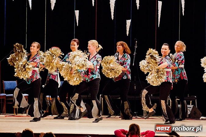 Zdjęcie w galerii na portalu naszraciborz.pl: Źródło tańczyło charytatywnie dla chorej Hani wiadomości z regionu