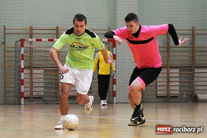 Zdjęcie w galerii na portalu naszraciborz.pl: Udana pogoń Żorskiej Team. Emocje w drugiej lidze wiadomości z regionu