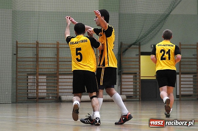 Zdjęcie w galerii na portalu naszraciborz.pl: Udana pogoń Żorskiej Team. Emocje w drugiej lidze wiadomości z regionu