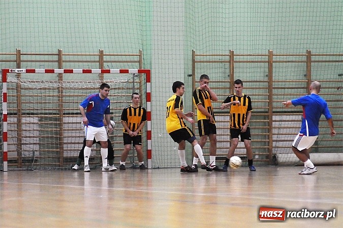 Zdjęcie w galerii na portalu naszraciborz.pl: Udana pogoń Żorskiej Team. Emocje w drugiej lidze wiadomości z regionu