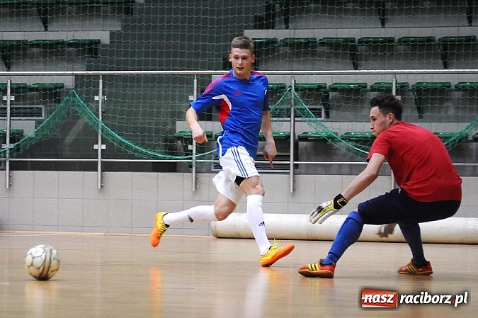 Zdjęcie w galerii na portalu naszraciborz.pl: Udana pogoń Żorskiej Team. Emocje w drugiej lidze wiadomości z regionu