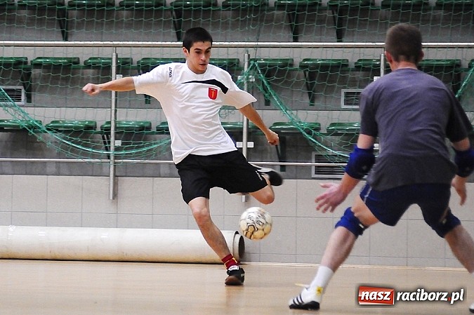 Zdjęcie w galerii na portalu naszraciborz.pl: Udana pogoń Żorskiej Team. Emocje w drugiej lidze wiadomości z regionu