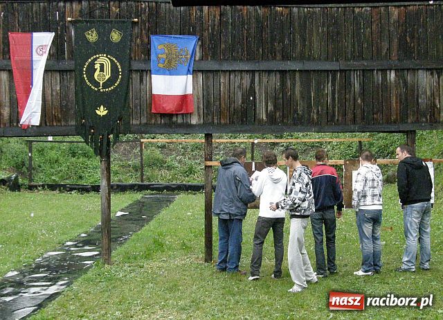 Zdjęcie w galerii na portalu naszraciborz.pl: Celne strzelanie o Puchar Starosty Raciborskiego wiadomości z regionu