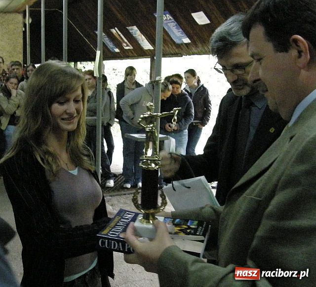 Zdjęcie w galerii na portalu naszraciborz.pl: Celne strzelanie o Puchar Starosty Raciborskiego wiadomości z regionu