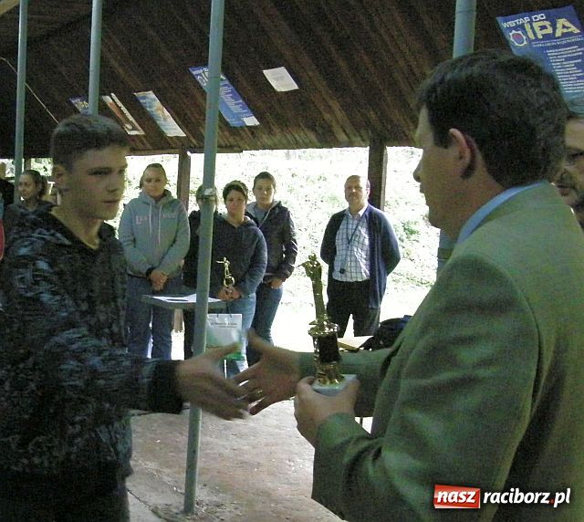 Zdjęcie w galerii na portalu naszraciborz.pl: Celne strzelanie o Puchar Starosty Raciborskiego wiadomości z regionu