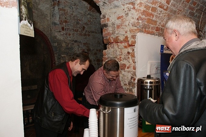 Zdjęcie w galerii na portalu naszraciborz.pl: Jarmark Adwentowy w Starym Opactwie wiadomości z regionu