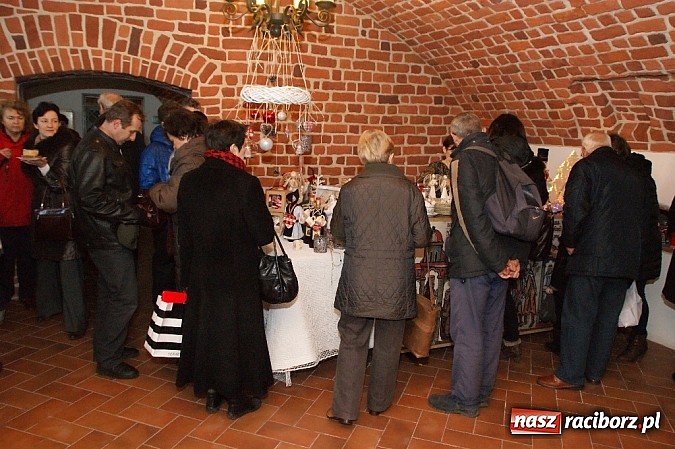 Zdjęcie w galerii na portalu naszraciborz.pl: Jarmark Adwentowy w Starym Opactwie wiadomości z regionu