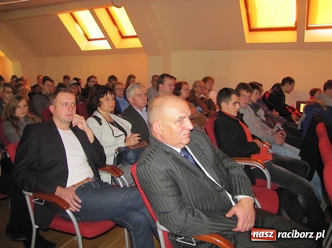 Zdjęcie w galerii na portalu naszraciborz.pl: Na zamku rozpoczął się turniej budowlany wiadomości z regionu