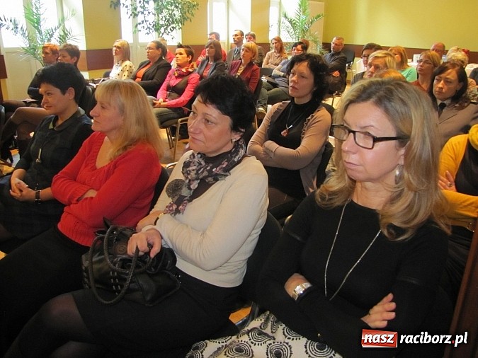 Zdjęcie w galerii na portalu naszraciborz.pl: Młodzież w dobie przemian cywilizacyjnych wiadomości z regionu