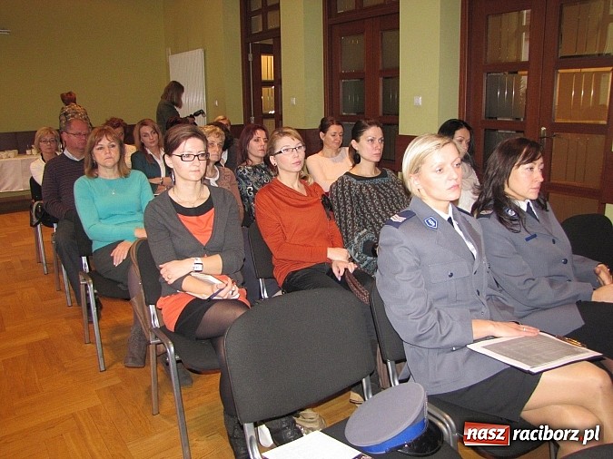 Zdjęcie w galerii na portalu naszraciborz.pl: Młodzież w dobie przemian cywilizacyjnych wiadomości z regionu