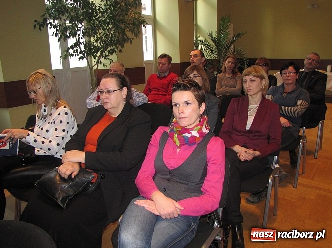 Zdjęcie w galerii na portalu naszraciborz.pl: Młodzież w dobie przemian cywilizacyjnych wiadomości z regionu