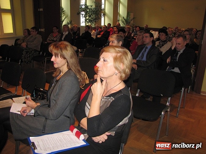 Zdjęcie w galerii na portalu naszraciborz.pl: Młodzież w dobie przemian cywilizacyjnych wiadomości z regionu