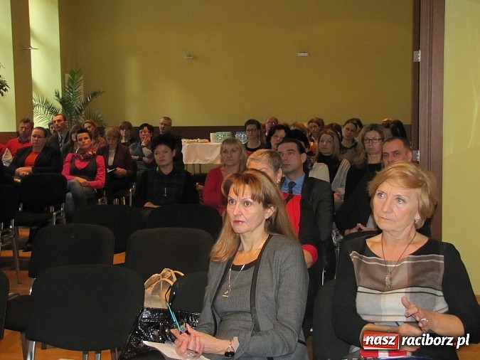 Zdjęcie w galerii na portalu naszraciborz.pl: Młodzież w dobie przemian cywilizacyjnych wiadomości z regionu